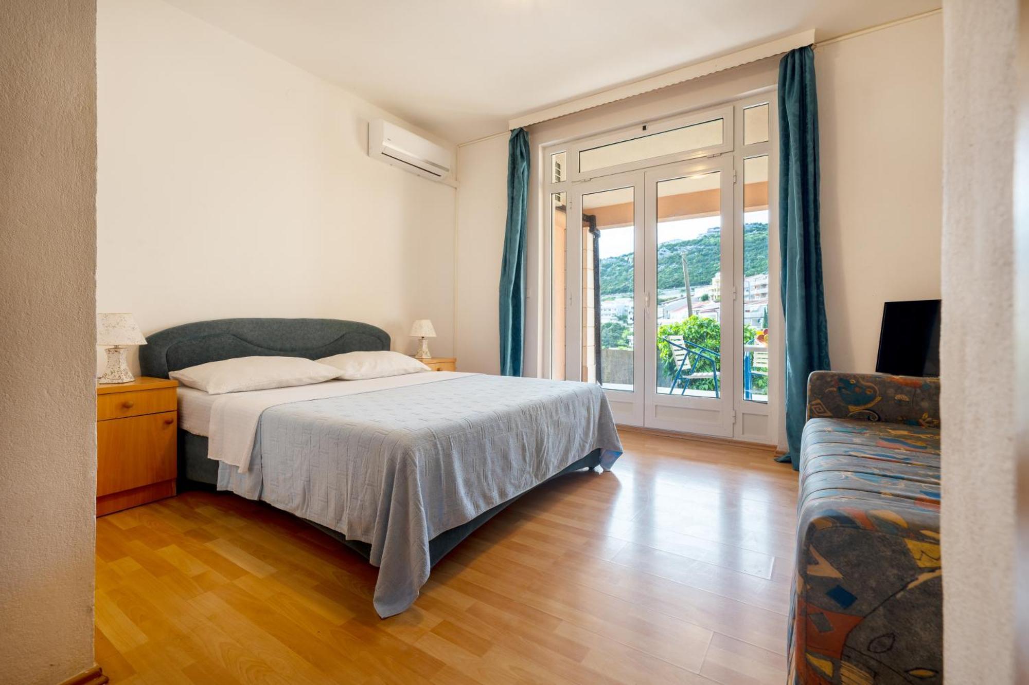 Apartments And Rooms Breeze Неум Екстер'єр фото